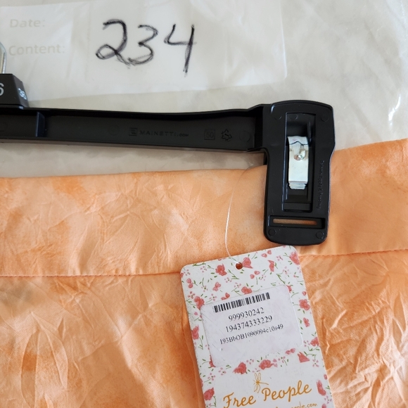 Free People NWT orange Tie-Dye Skirt size 8 with side zip - Picture 7 of 7